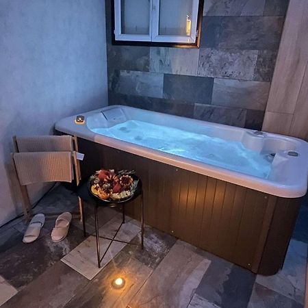 Appartement La Splenzia Spa Jacuzzi Wifi Clim Avignon Bagian luar foto